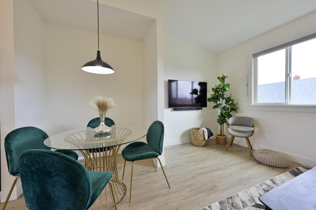 Modern Upstairs Loft - Newly Renovated! Salem Exterior foto