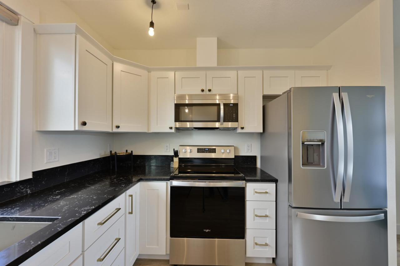Modern Upstairs Loft - Newly Renovated! Salem Exterior foto